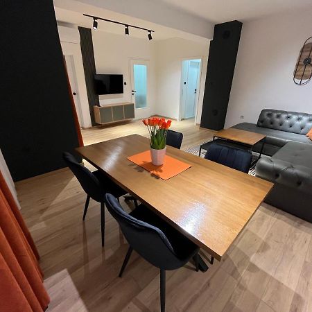 Apartment Luka Kočani Eksteriør billede